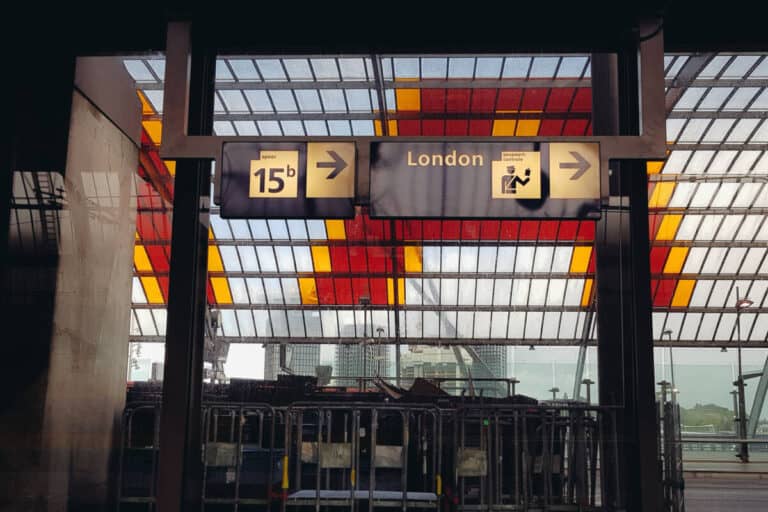 Met De Trein Naar Londen: Alles Over De Eurostar Terminal Op Amsterdam Centraal