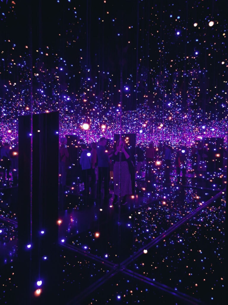 What To Expect From Kusama’s Infinity Mirror Rooms at Tate Modern